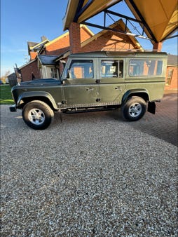 Land Rover Defender Funeral Vehicle Hire