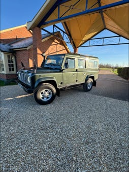 Land Rover Defender Funeral Vehicle Hire